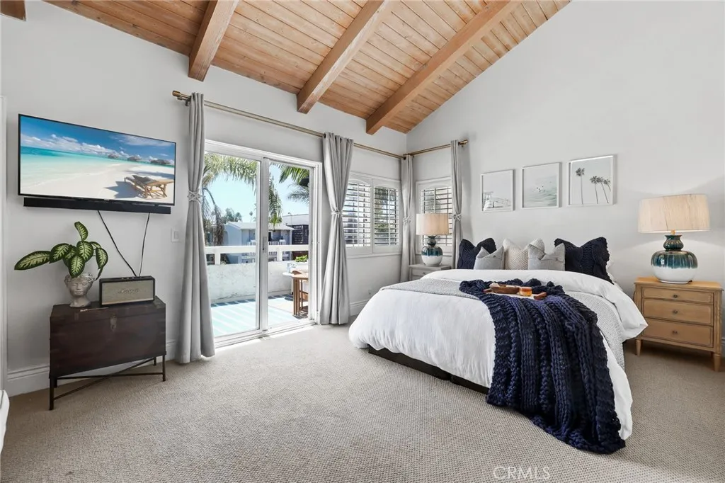 Front Primary suite with vaulted ceilings.