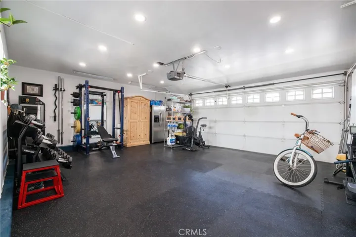 205 4th Street, Seal Beach, California 90740