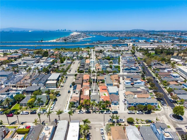 205 4th Street, Seal Beach, California 90740