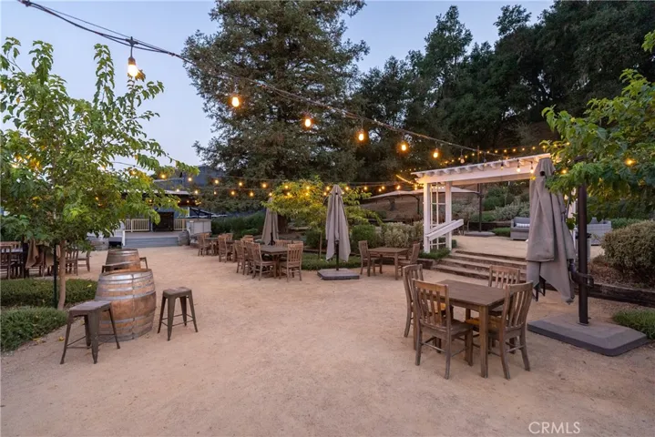 2925 Anderson Road, Paso Robles, California 93446