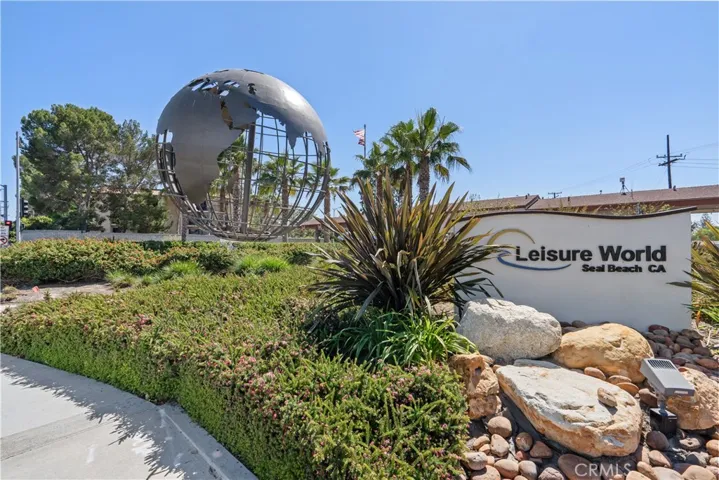 13671 Annandale Drive M1-10g, Seal Beach, California 90740