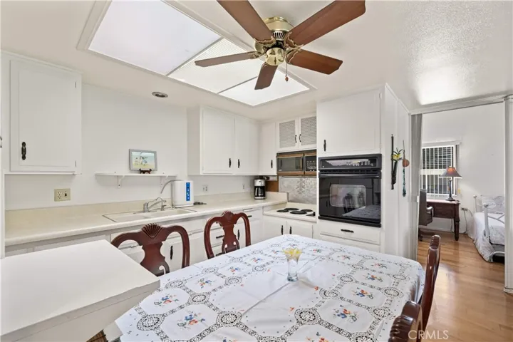 13671 Annandale Drive M1-10g, Seal Beach, California 90740