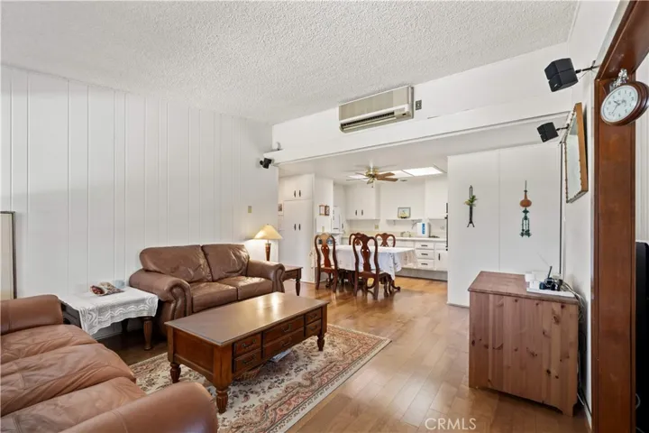 13671 Annandale Drive M1-10g, Seal Beach, California 90740