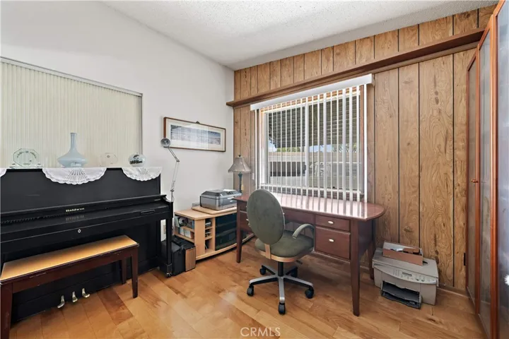13671 Annandale Drive M1-10g, Seal Beach, California 90740