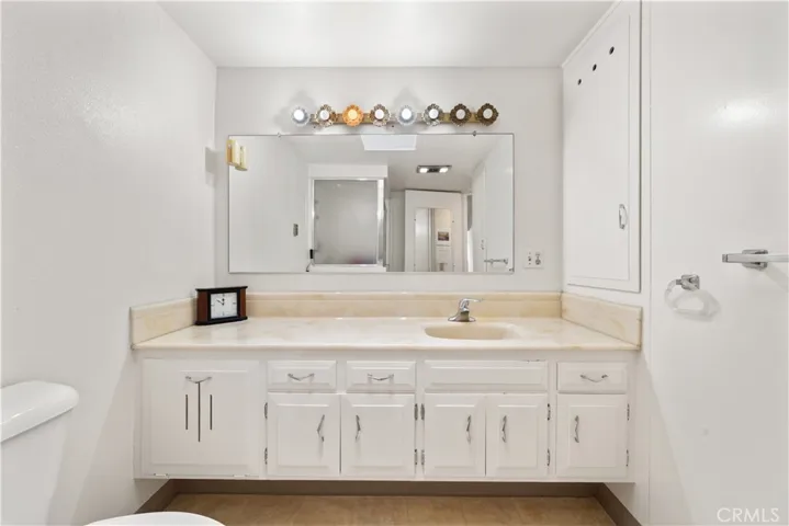 13671 Annandale Drive M1-10g, Seal Beach, California 90740