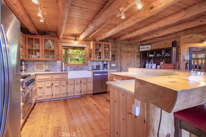 42668 Timberline Trail, Big Bear Lake, California 92315