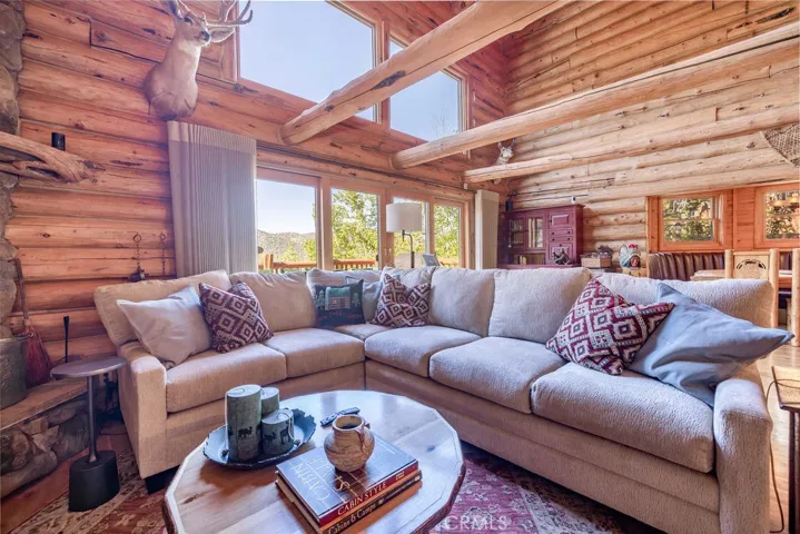 42668 Timberline Trail, Big Bear Lake, California 92315
