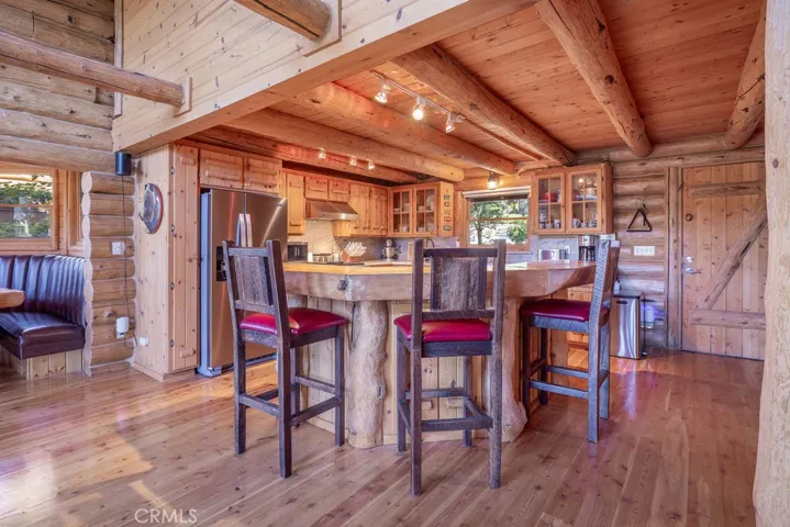 42668 Timberline Trail, Big Bear Lake, California 92315
