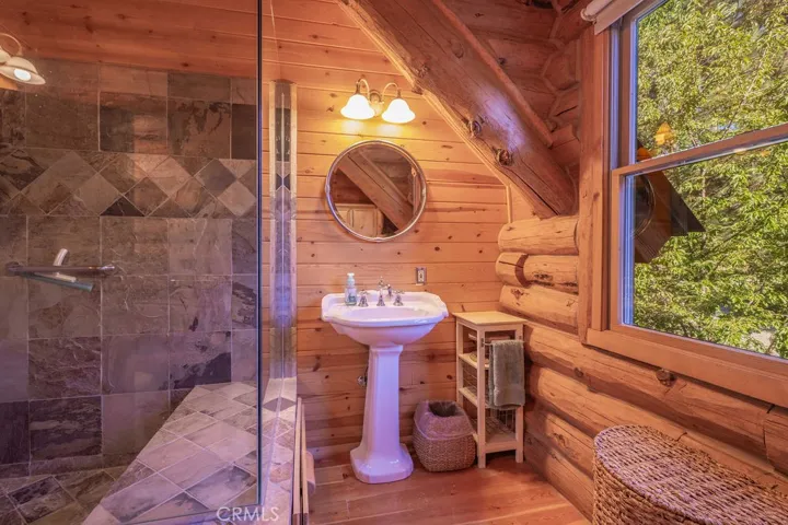 42668 Timberline Trail, Big Bear Lake, California 92315