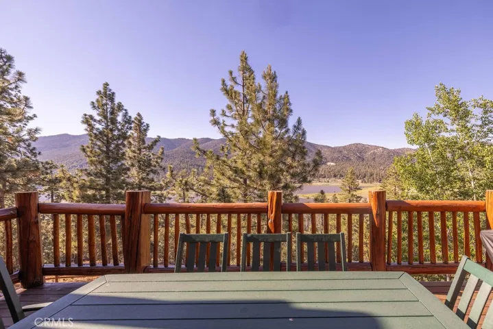 Mid-level Deck