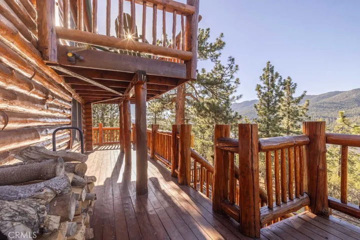 Mid-level Deck