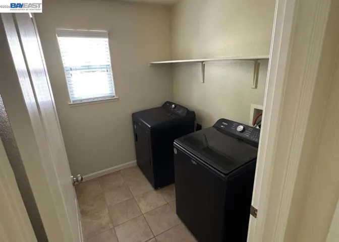 17359 Stone Celler Way, Lathrop, California 95330