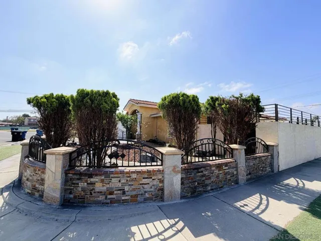 8962 Elvira, Westminster, California 92683