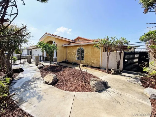 8962 Elvira, Westminster, California 92683