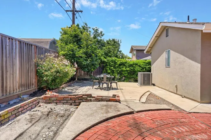 3478 Cabrillo Avenue, Santa Clara, California 95051