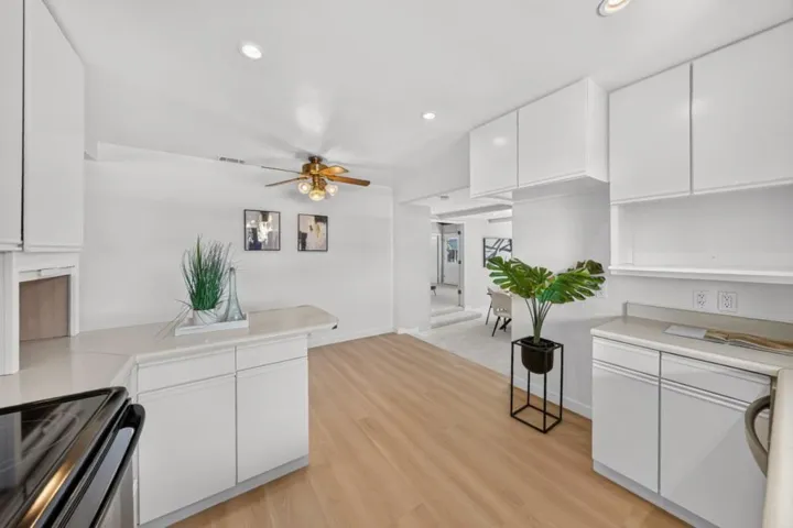 3478 Cabrillo Avenue, Santa Clara, California 95051