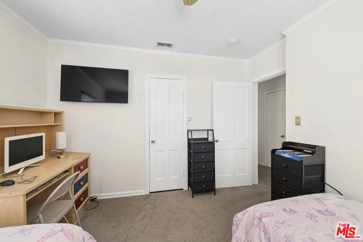 5254 Parkglen Avenue, Los Angeles, California 90043
