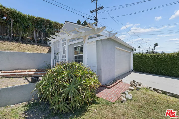 5254 Parkglen Avenue, Los Angeles, California 90043