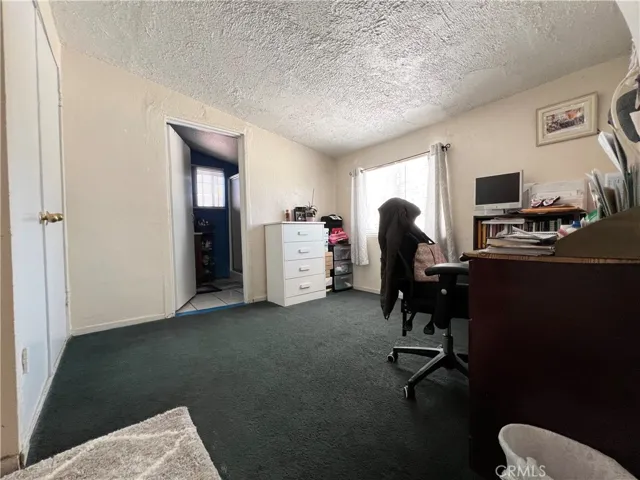 10001 Vine Street, Bloomington, California 92316
