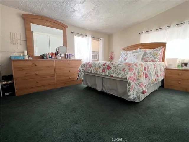 10001 Vine Street, Bloomington, California 92316