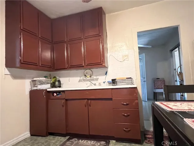 10001 Vine Street, Bloomington, California 92316