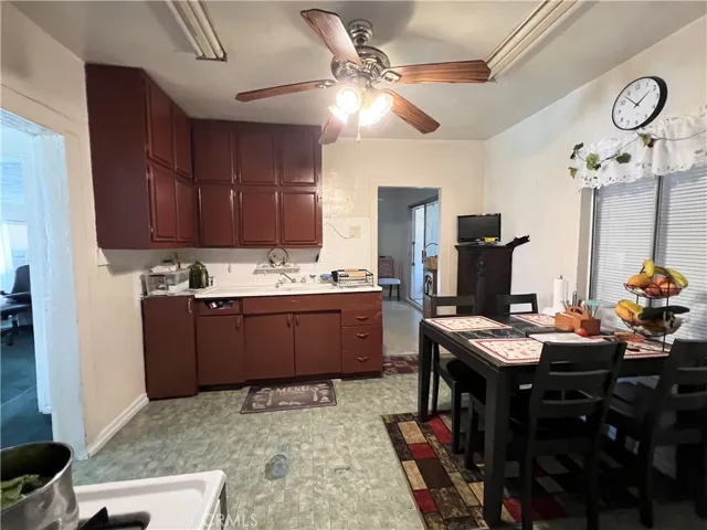10001 Vine Street, Bloomington, California 92316