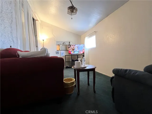 10001 Vine Street, Bloomington, California 92316