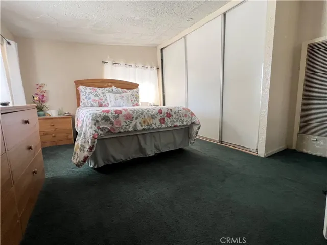 10001 Vine Street, Bloomington, California 92316