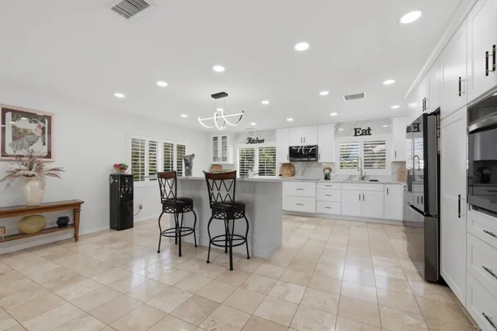 10629 Meadow Glen Way E, Escondido, California 92026