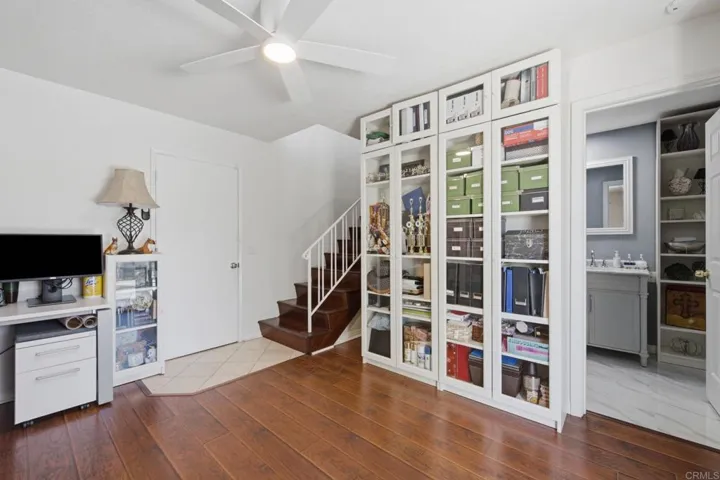 10629 Meadow Glen Way E, Escondido, California 92026