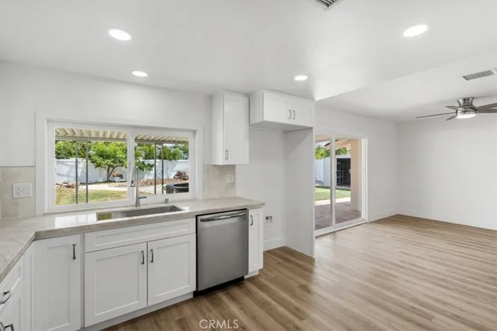 554 Dorena, Newbury Park, California 91320