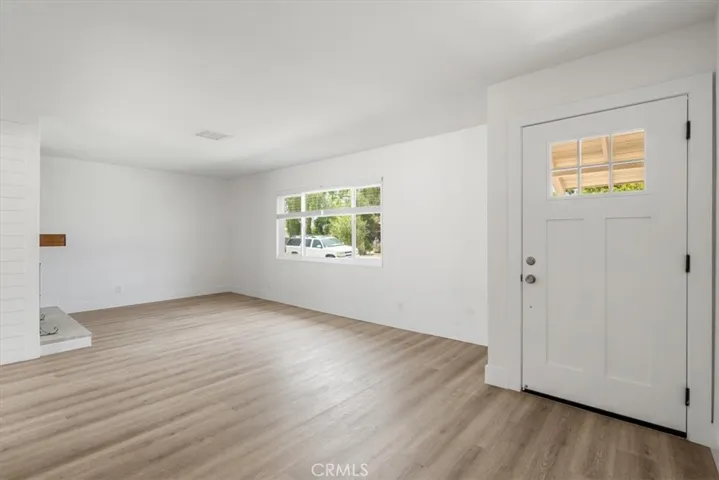 554 Dorena, Newbury Park, California 91320