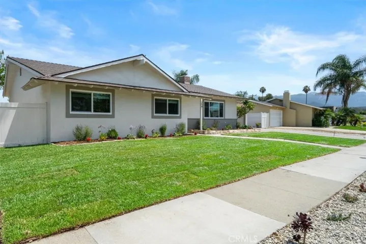 554 Dorena, Newbury Park, California 91320