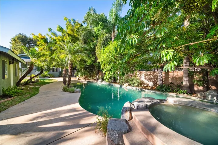 10062 Green Street, Temple City, California 91780