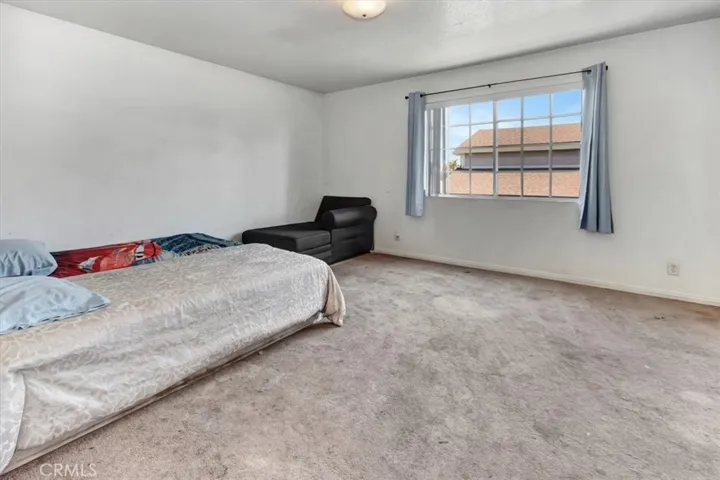 12725 Barlin Avenue, Downey, California 90242
