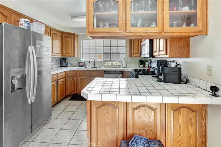12725 Barlin Avenue, Downey, California 90242