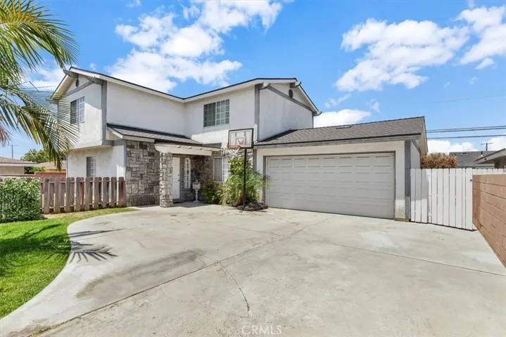 12725 Barlin Avenue, Downey, California 90242
