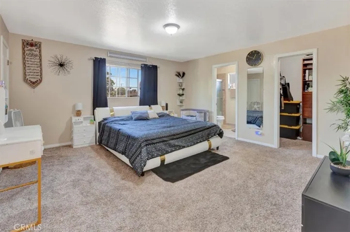 12725 Barlin Avenue, Downey, California 90242