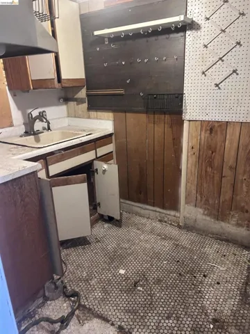 4035 Howe St, Oakland, California 94611