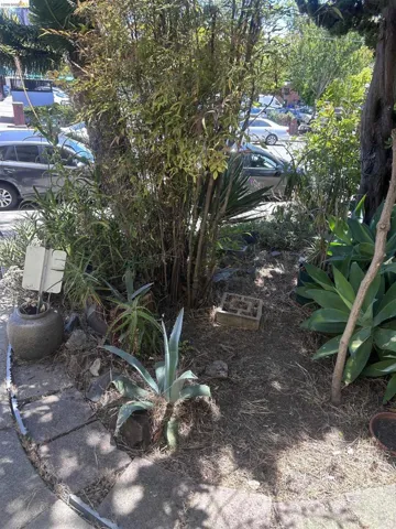 4035 Howe St, Oakland, California 94611