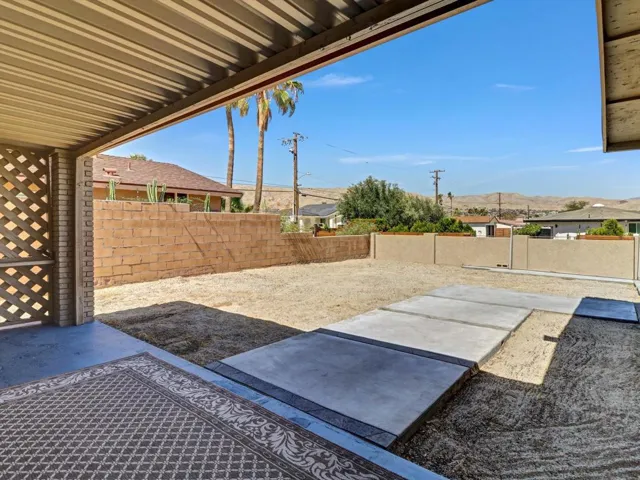 13-13315 La Mesa Drive-14