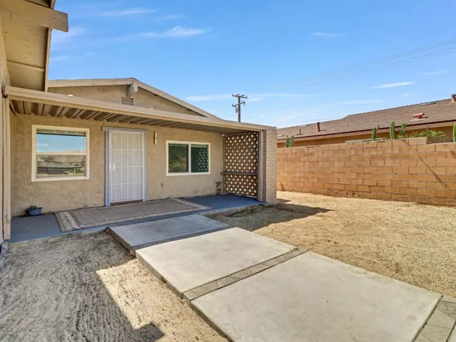 12-13315 La Mesa Drive-12