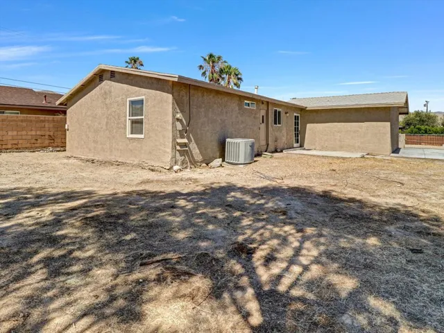 44-13315 La Mesa Drive-44