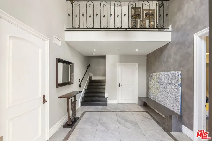 2422 Cazaux Place, Los Angeles, California 90068
