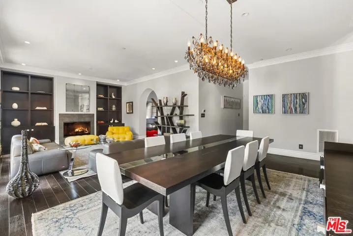 2422 Cazaux Place, Los Angeles, California 90068