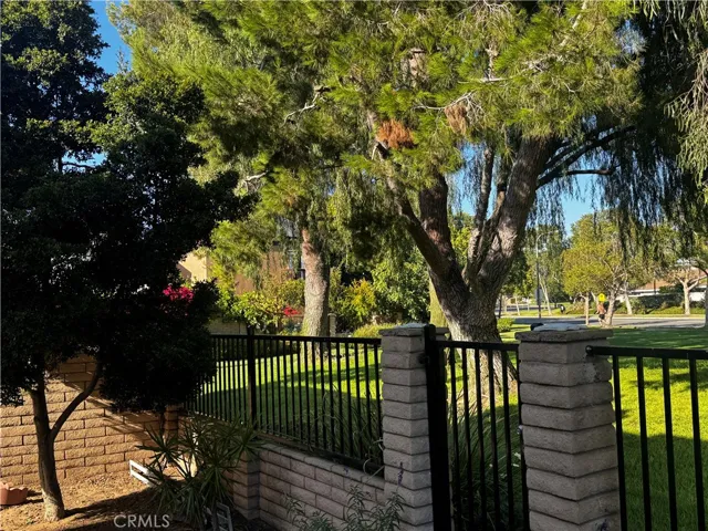 71 Willow Tree, Irvine, California 92612