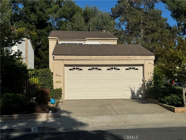 71 Willow Tree, Irvine, California 92612