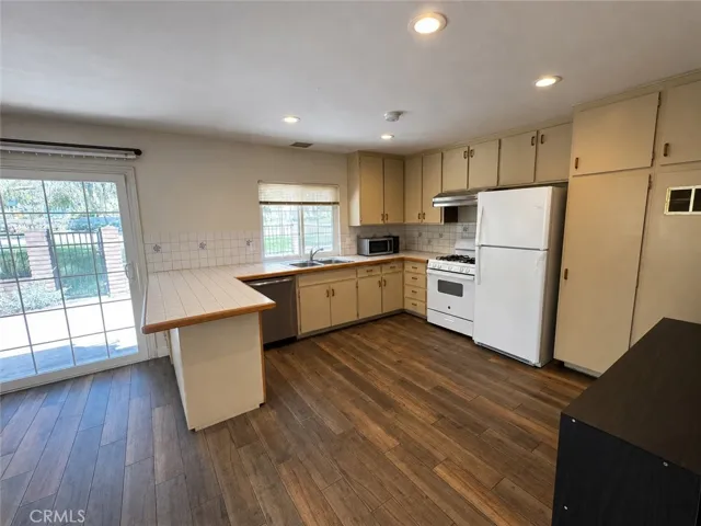 71 Willow Tree, Irvine, California 92612