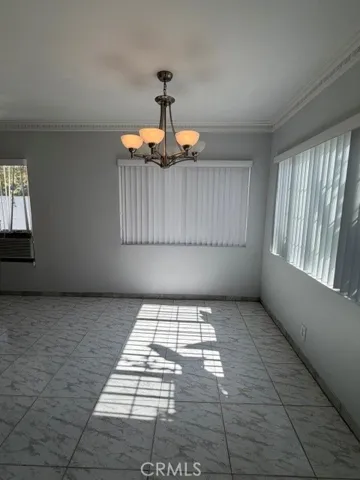 1717 N Berendo, Los Angeles, California 90027