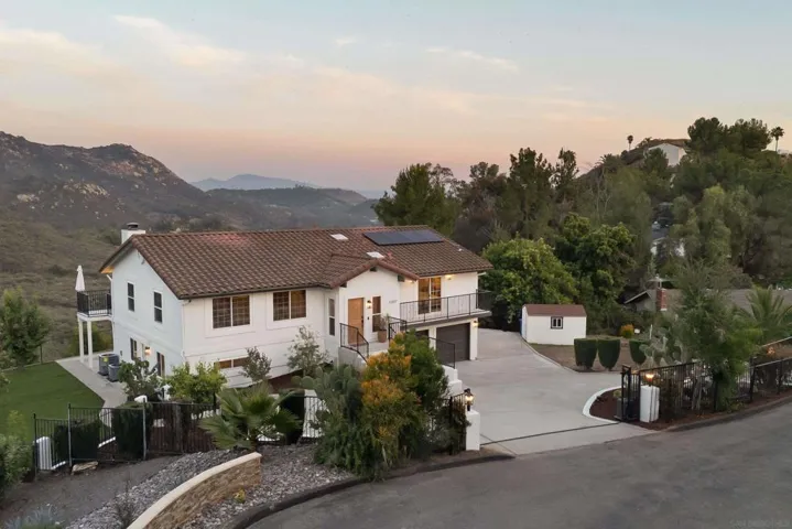 11337 Caprice Pl, Escondido, California 92026